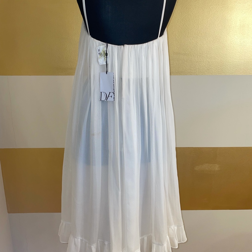 DVF float dress - Picture 3 of 5